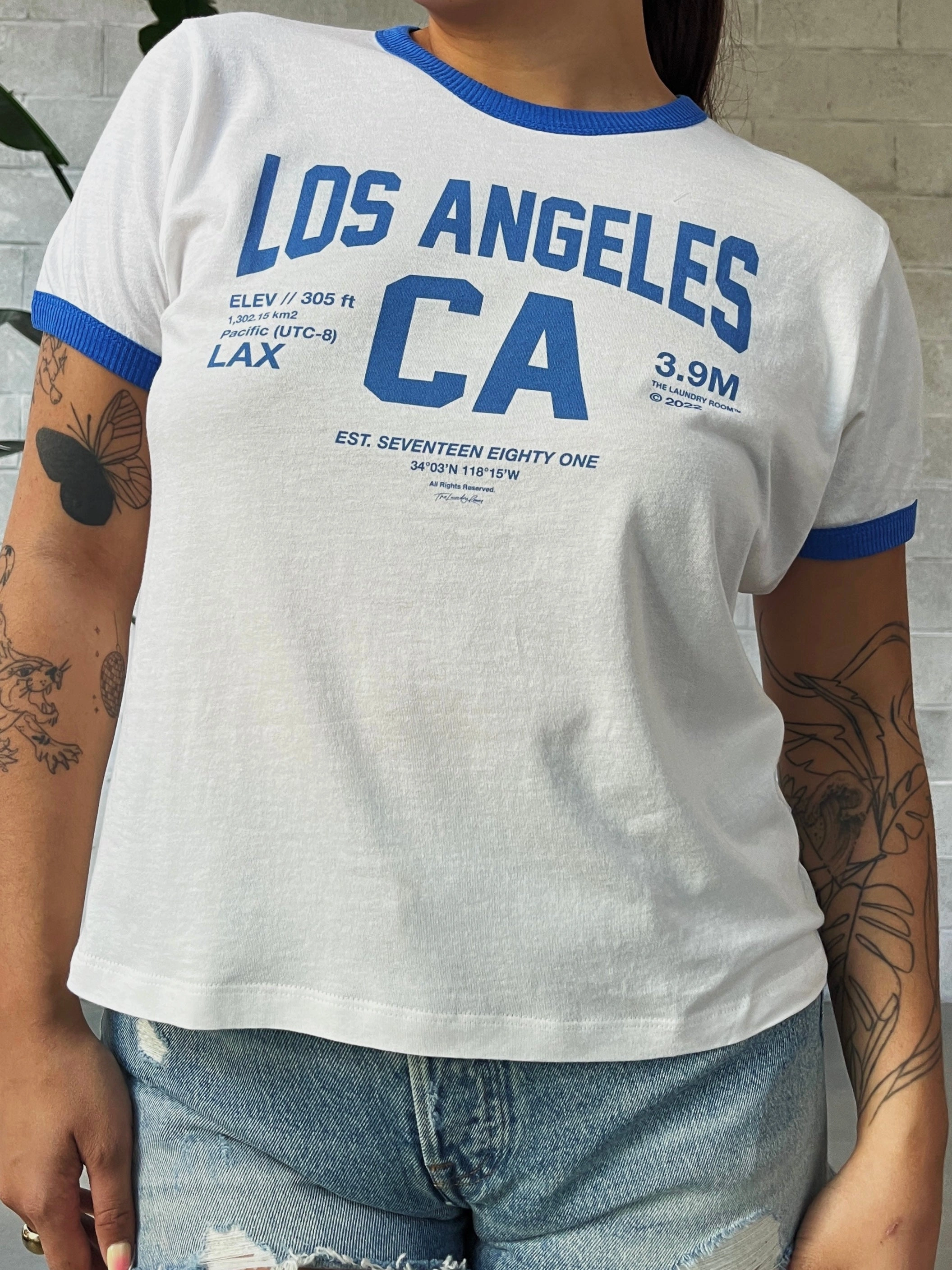 Laundry Room Vibes Ringer: Your Go-To Tee